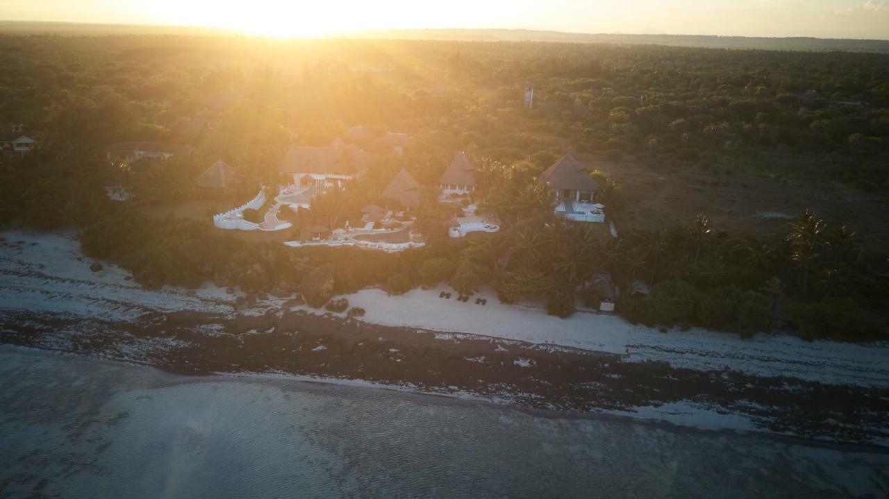 Msambweni Beach House Villa Exterior photo